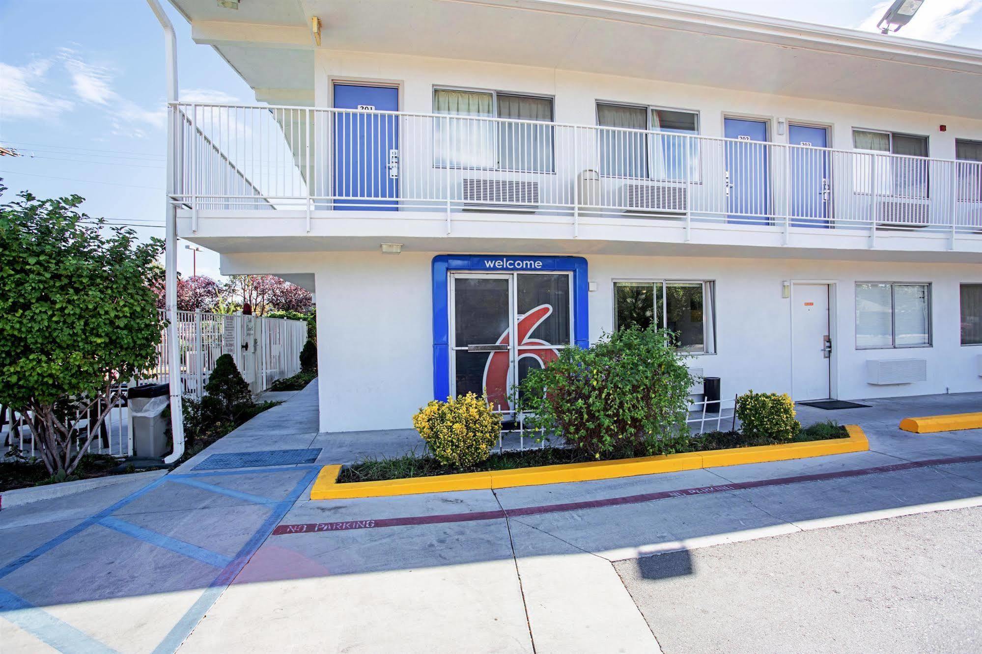 Motel 6-Prescott, Az ภายนอก รูปภาพ