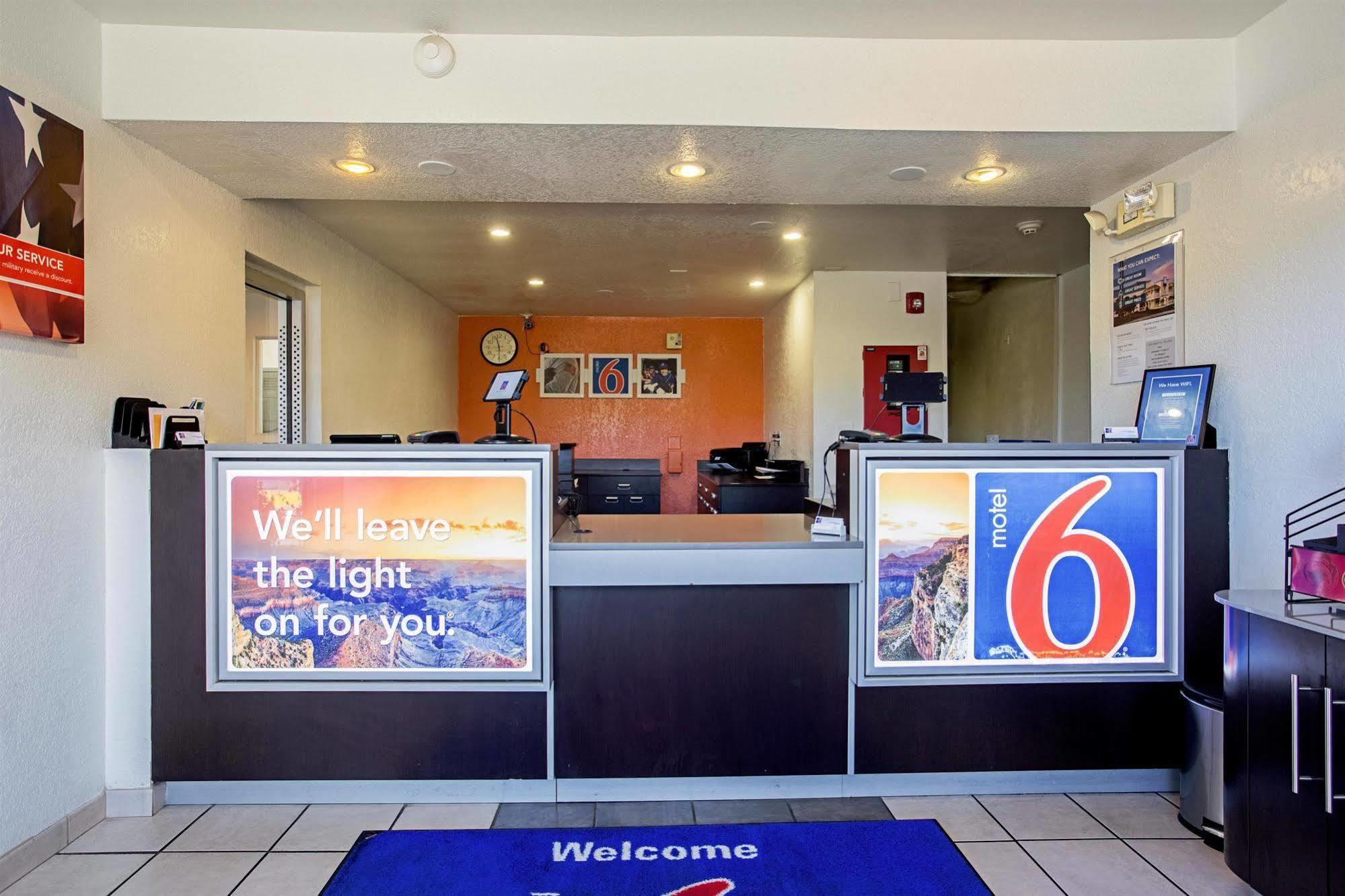 Motel 6-Prescott, Az ภายนอก รูปภาพ