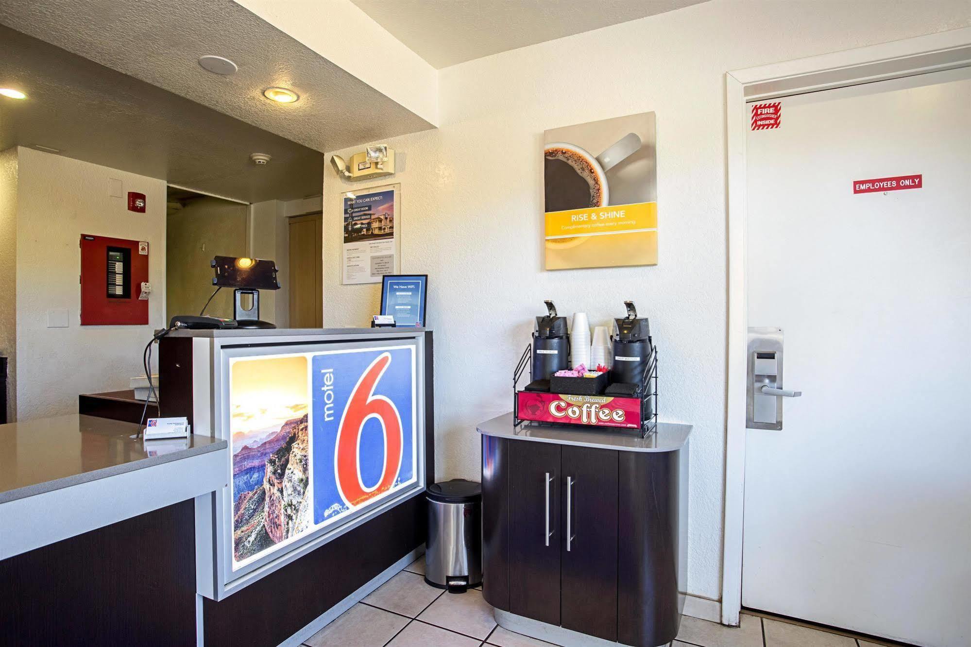Motel 6-Prescott, Az ภายนอก รูปภาพ